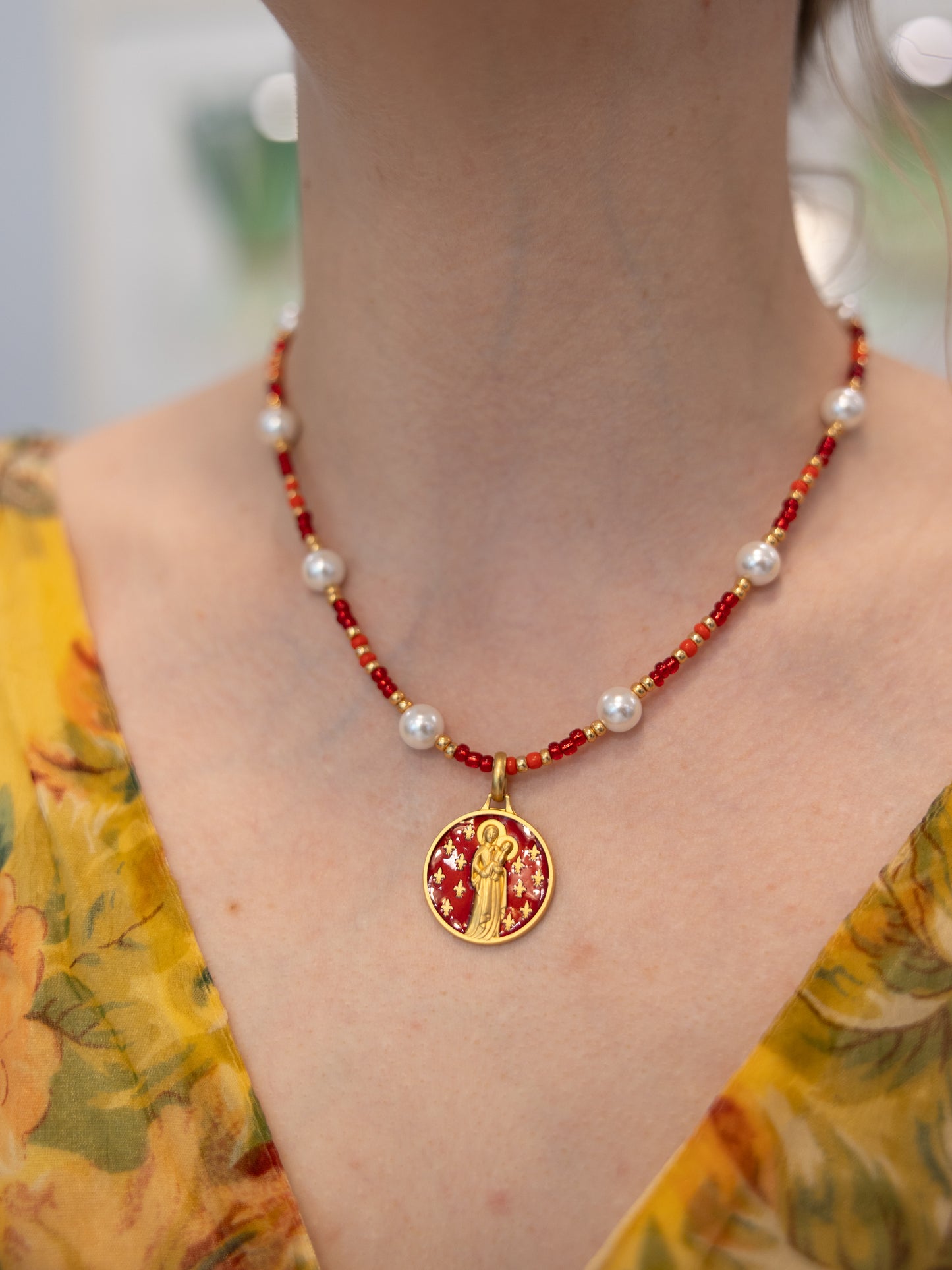 Red Mother and Child - Fleur de Lis