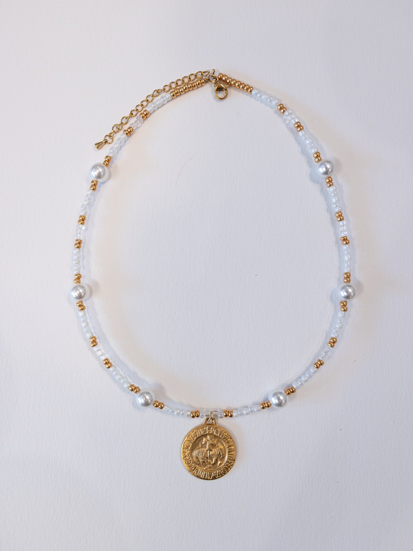 White Medal - Agnus Dei